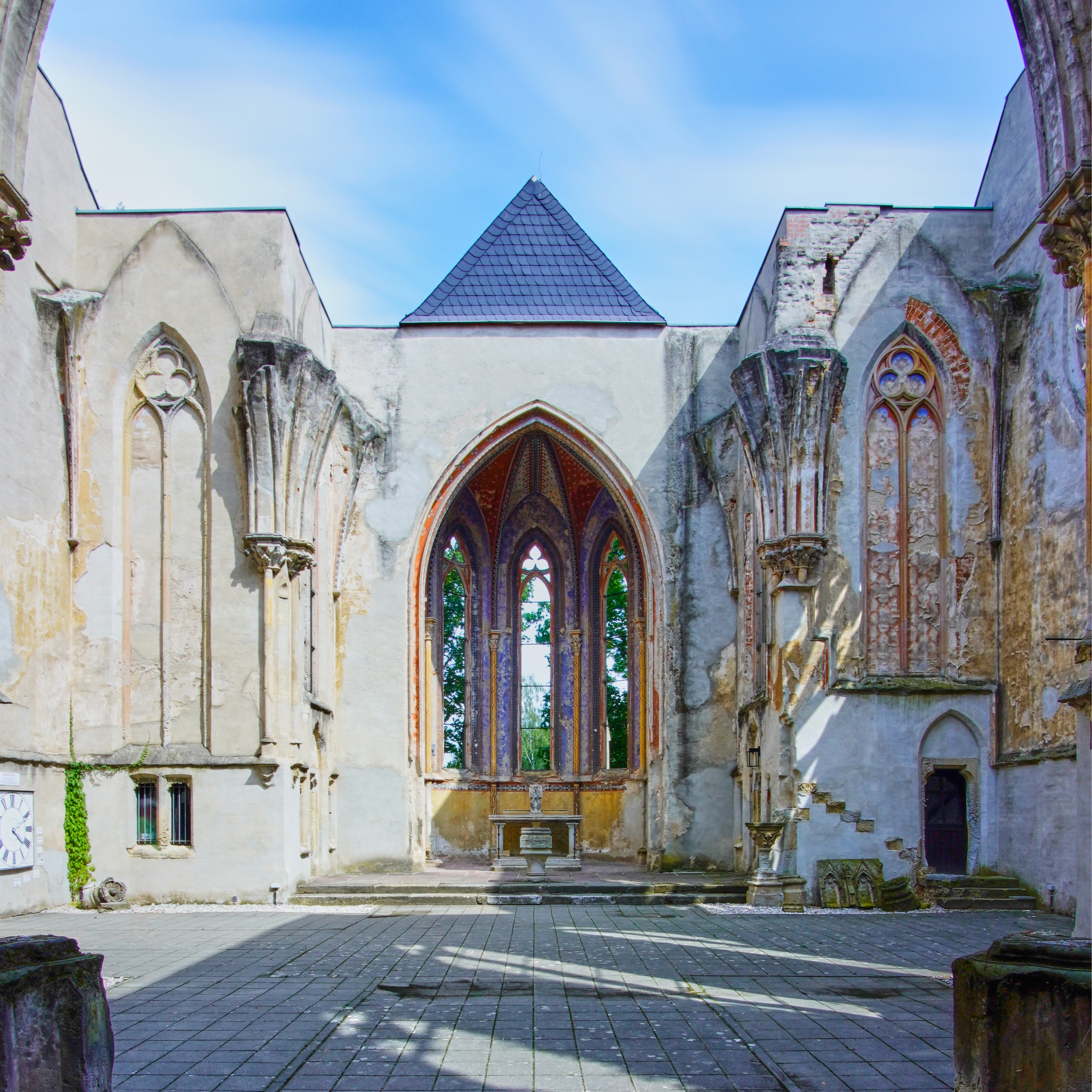 Current Gallery: Kirchenruine Wachau